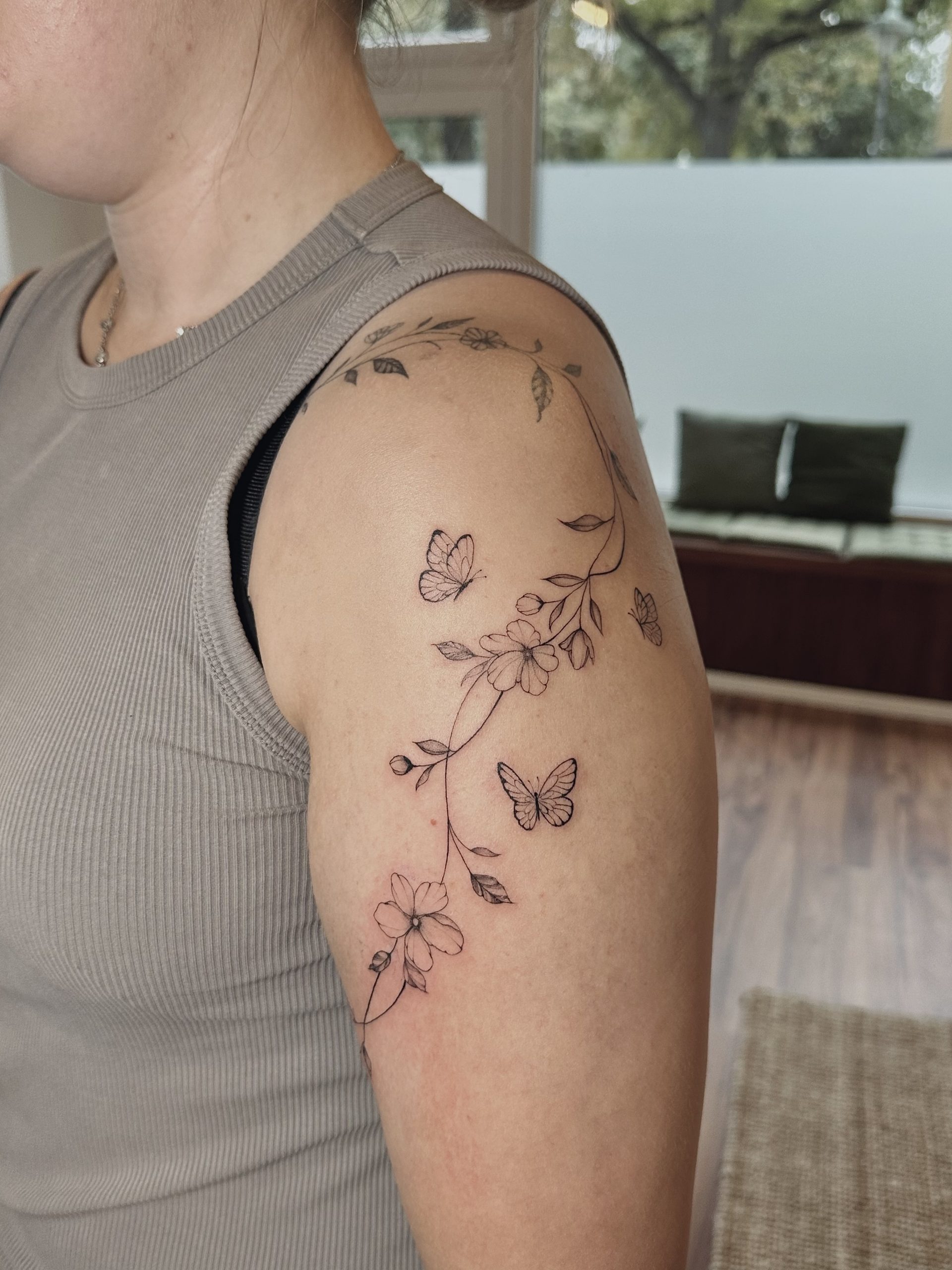 Floral Tattoo Berlin